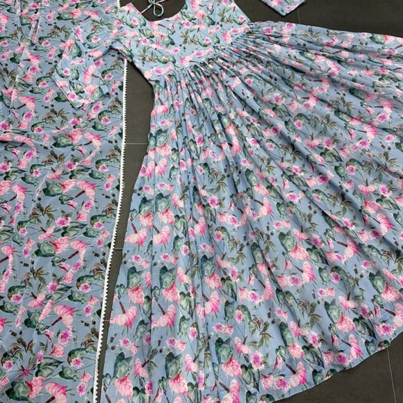 BEAUTIFUL GEORGETTE FLORAL PRINTED FULL FLAIRED GOWN SET WITH PANT AND DUPATTA - Picture 9 of 10